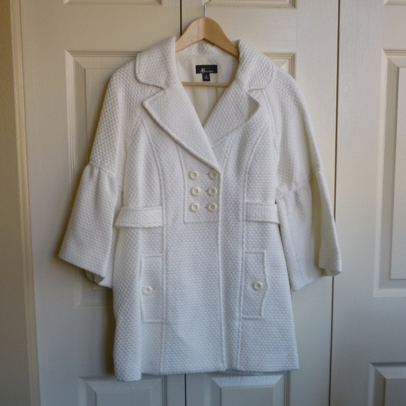 AB Studio Bell Sleeves, White Dress Coat - Picture 3 of 8